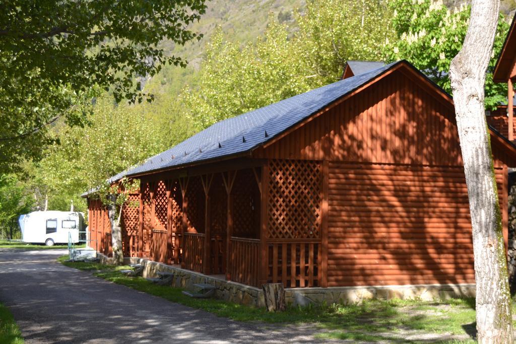 Camping Aneto Benasque Habitación foto
